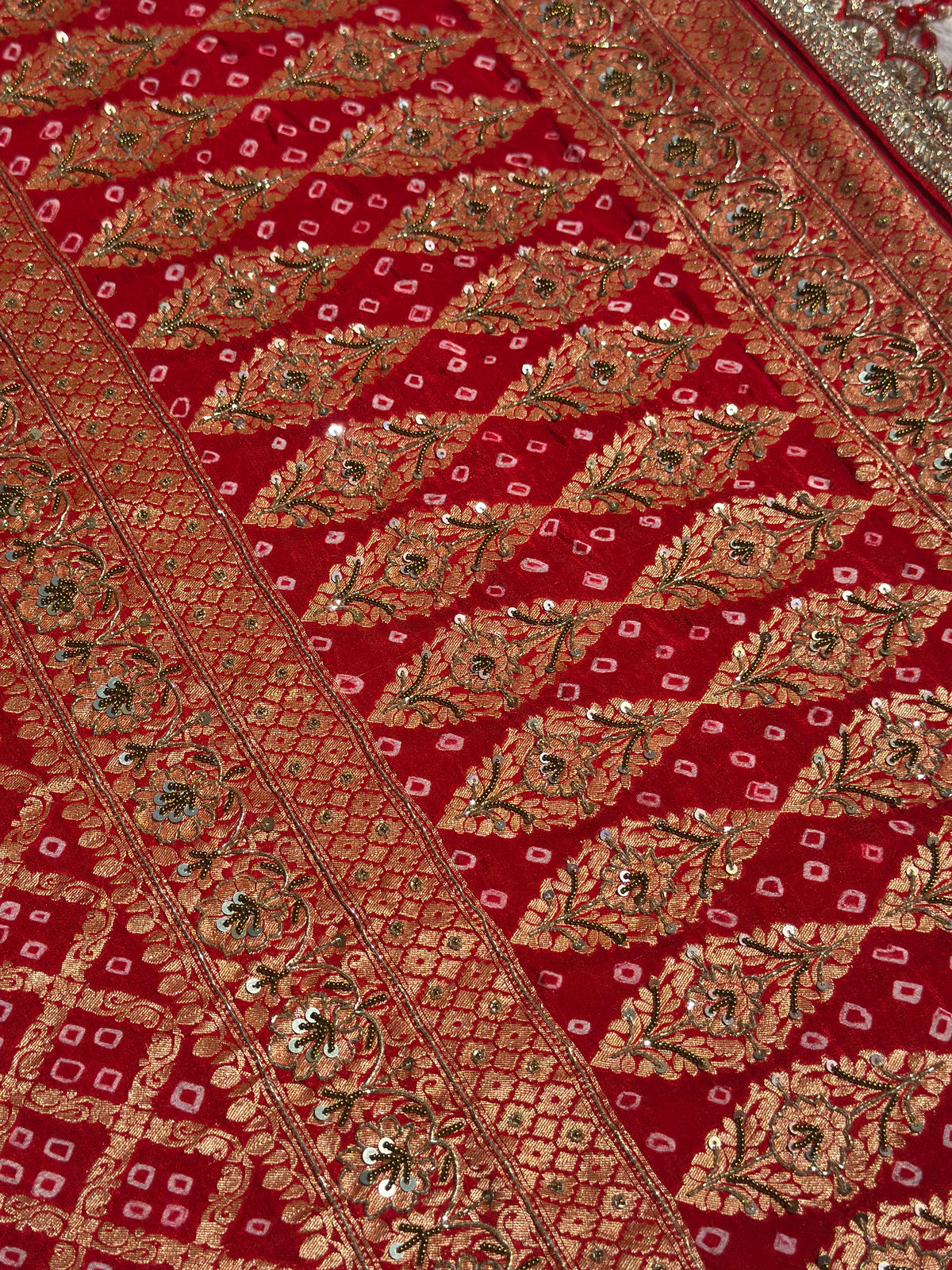 Bandhej Red Banarasi Dupatta