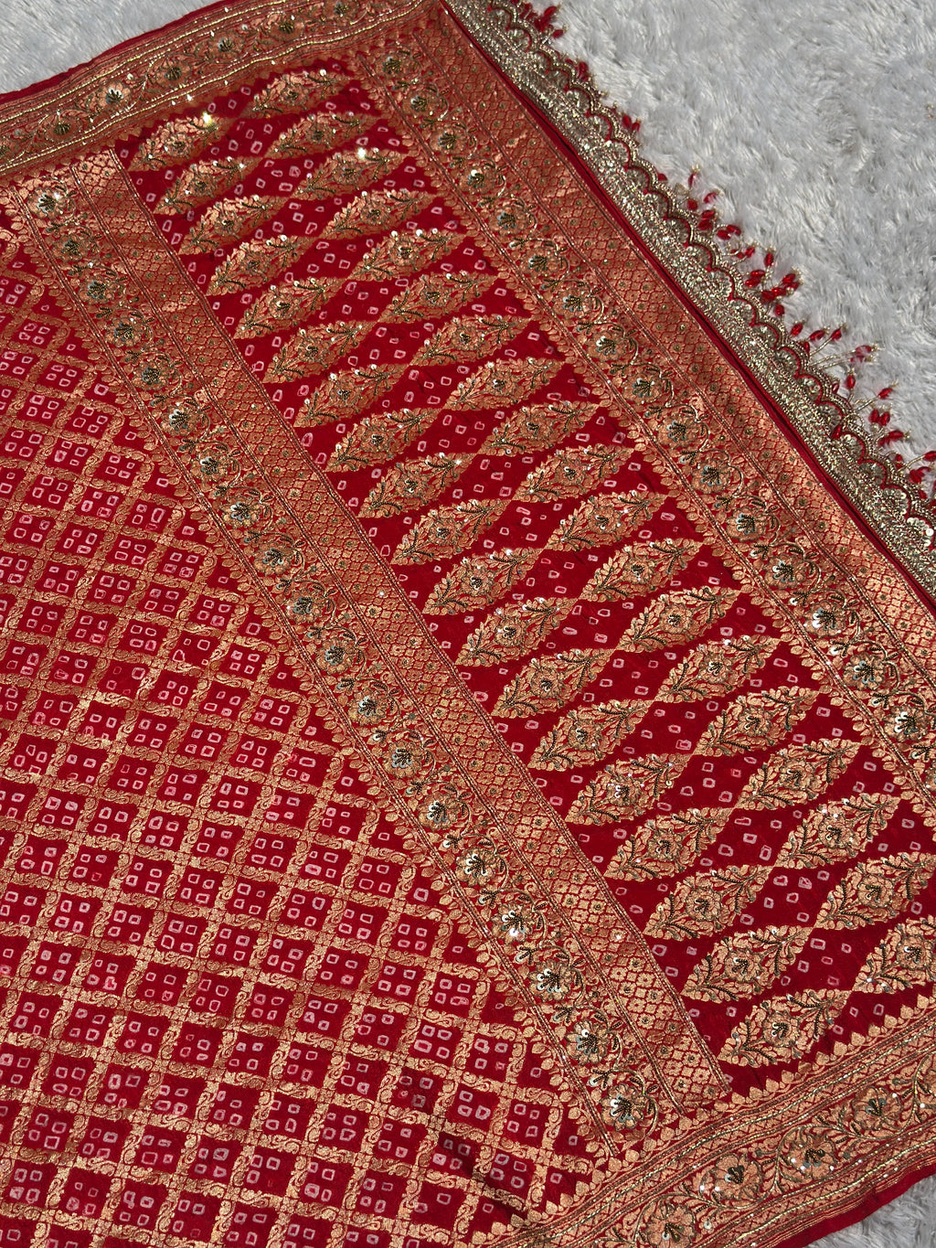 Bandhej Red Banarasi Dupatta