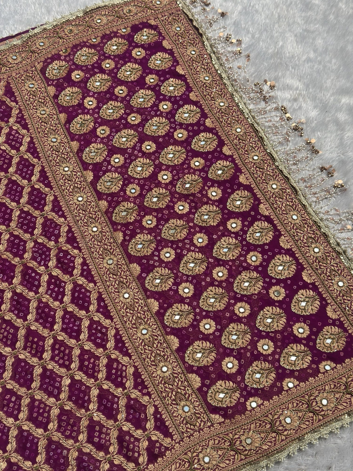Bandhej Purple Banarasi Silk Saree – hand-tied bandhej with gold zari lattice