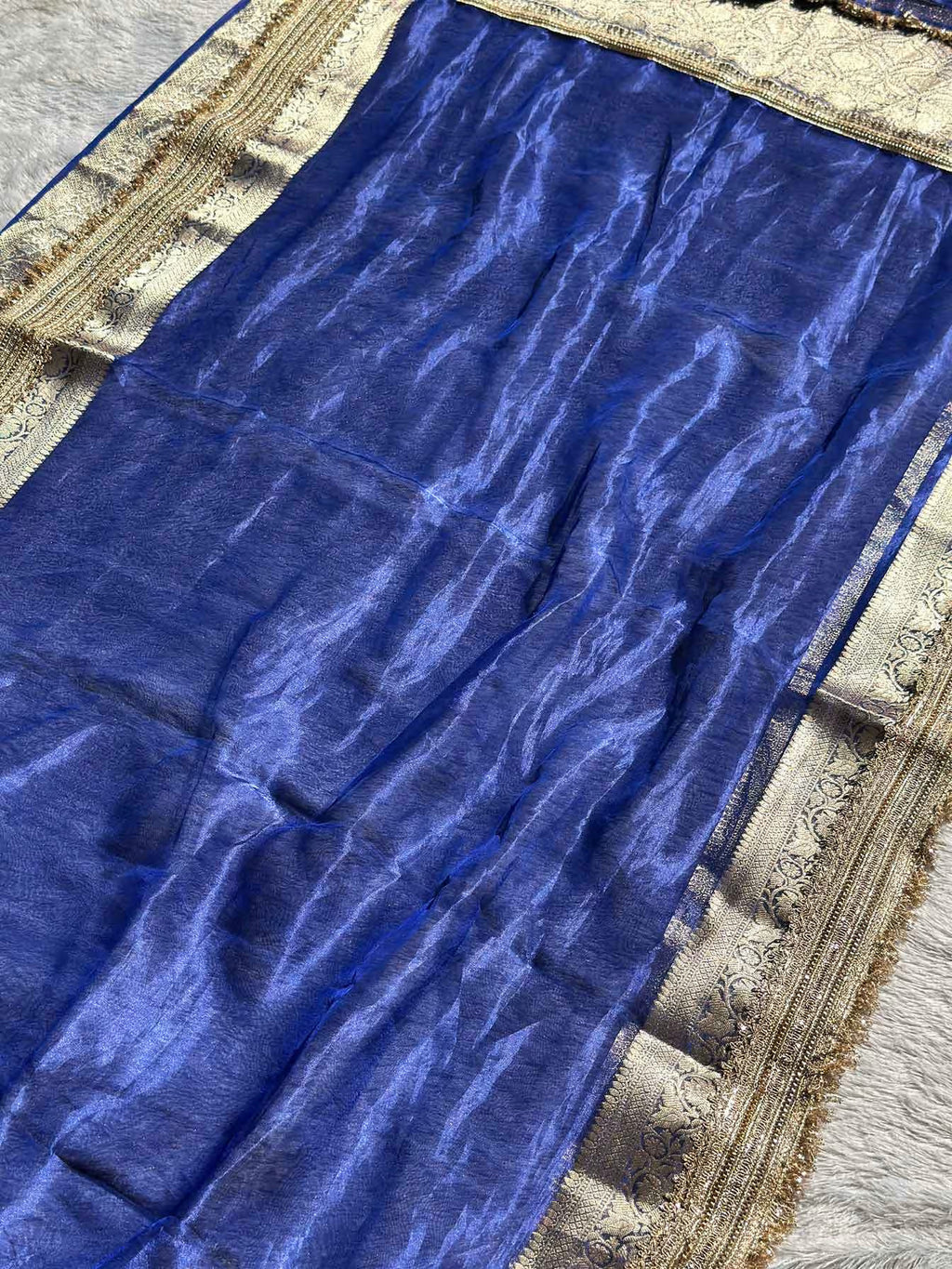 Paramparik Jari Royal Blue Banarasi Silk Saree - RV Couture 24