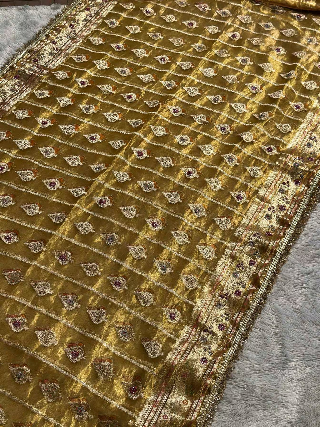 Sunehri Noor Yellow Banarasi Silk Saree - RV Couture 24