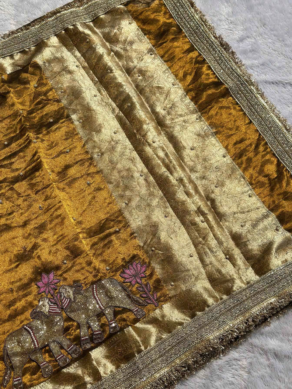 Gajanandi Mehendi Banarasi Silk Saree - RV Couture 24