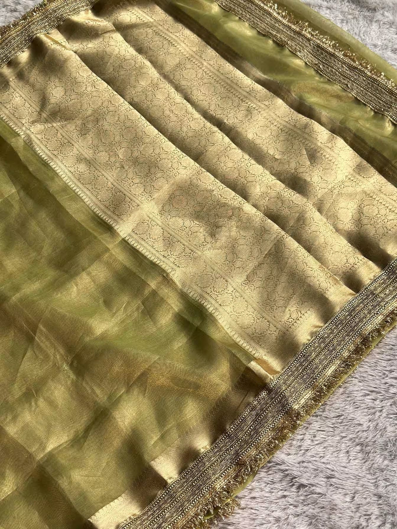 Paramparik Jari Pistachio Green Banarasi Silk Saree - RV Couture 24