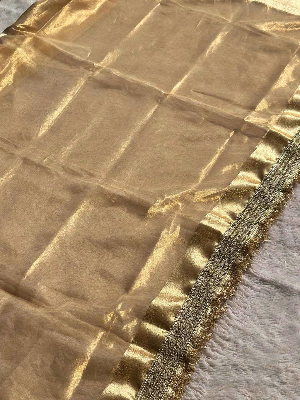 Paramparik Jari Golden Banarasi Silk Saree - RV Couture 24