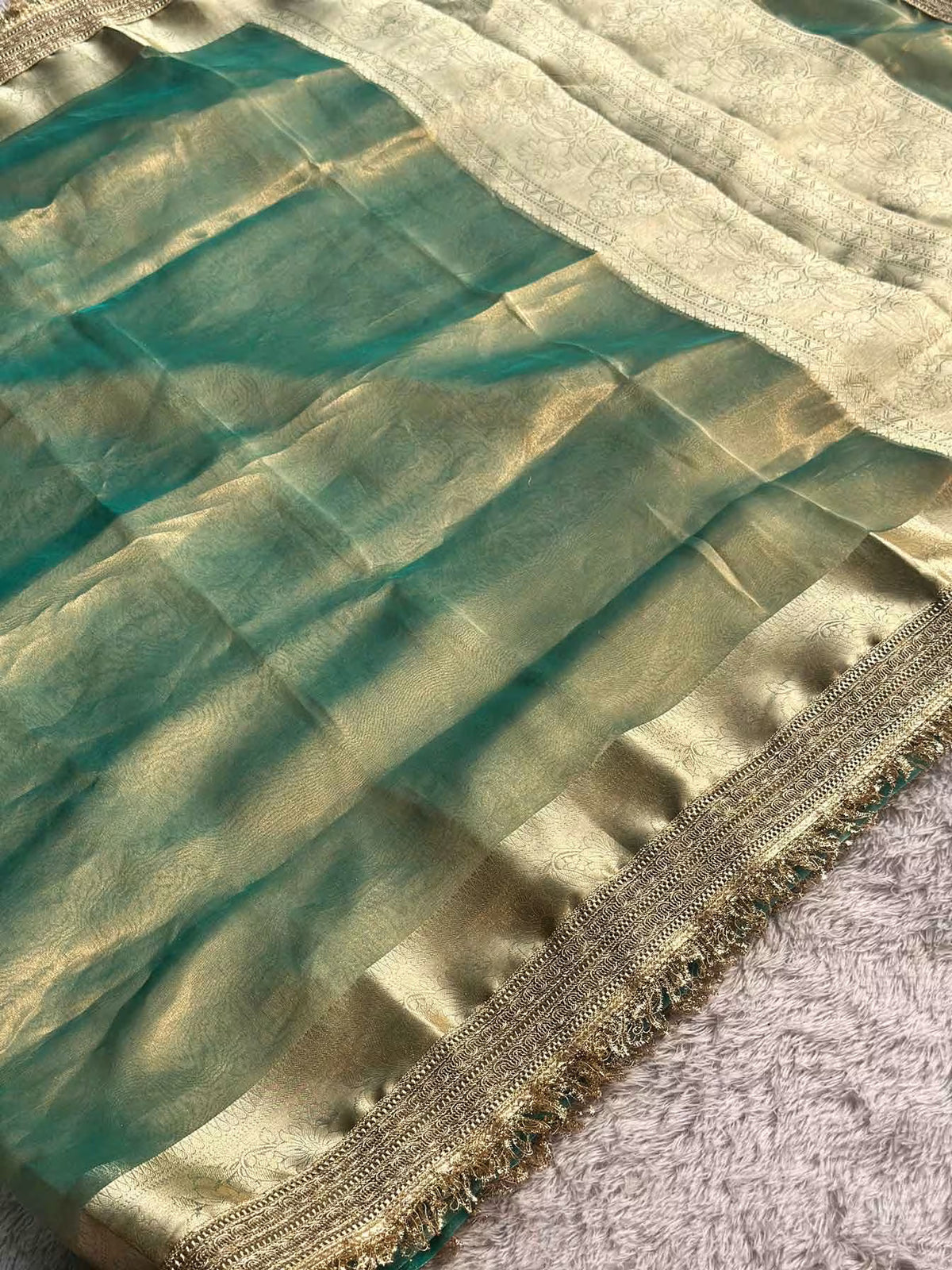Paramparik Jari Teal Green Banarasi Silk Saree - RV Couture 24