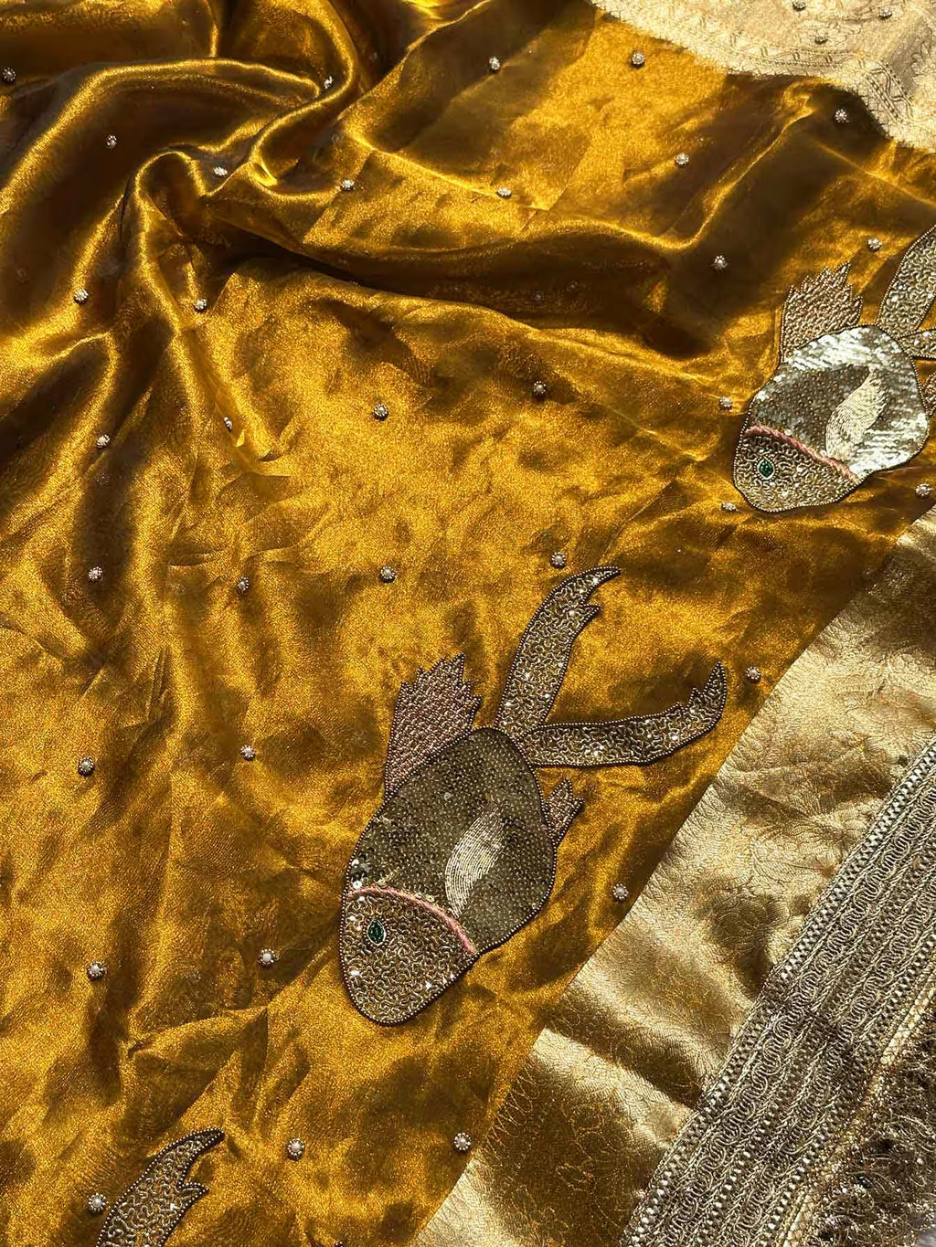 Matsya Rekha Mehendi Banarasi Silk Saree - RV Couture 24
