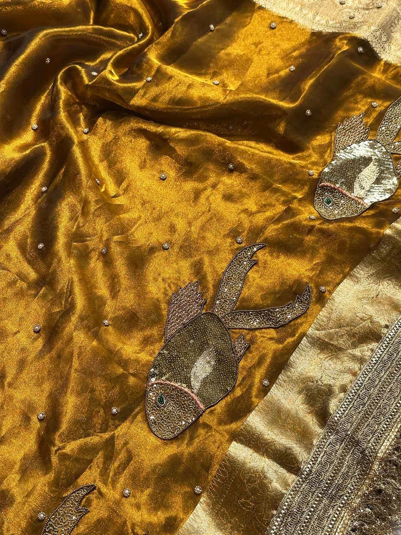 Matsya Rekha Mehendi Banarasi Silk Saree - RV Couture 24