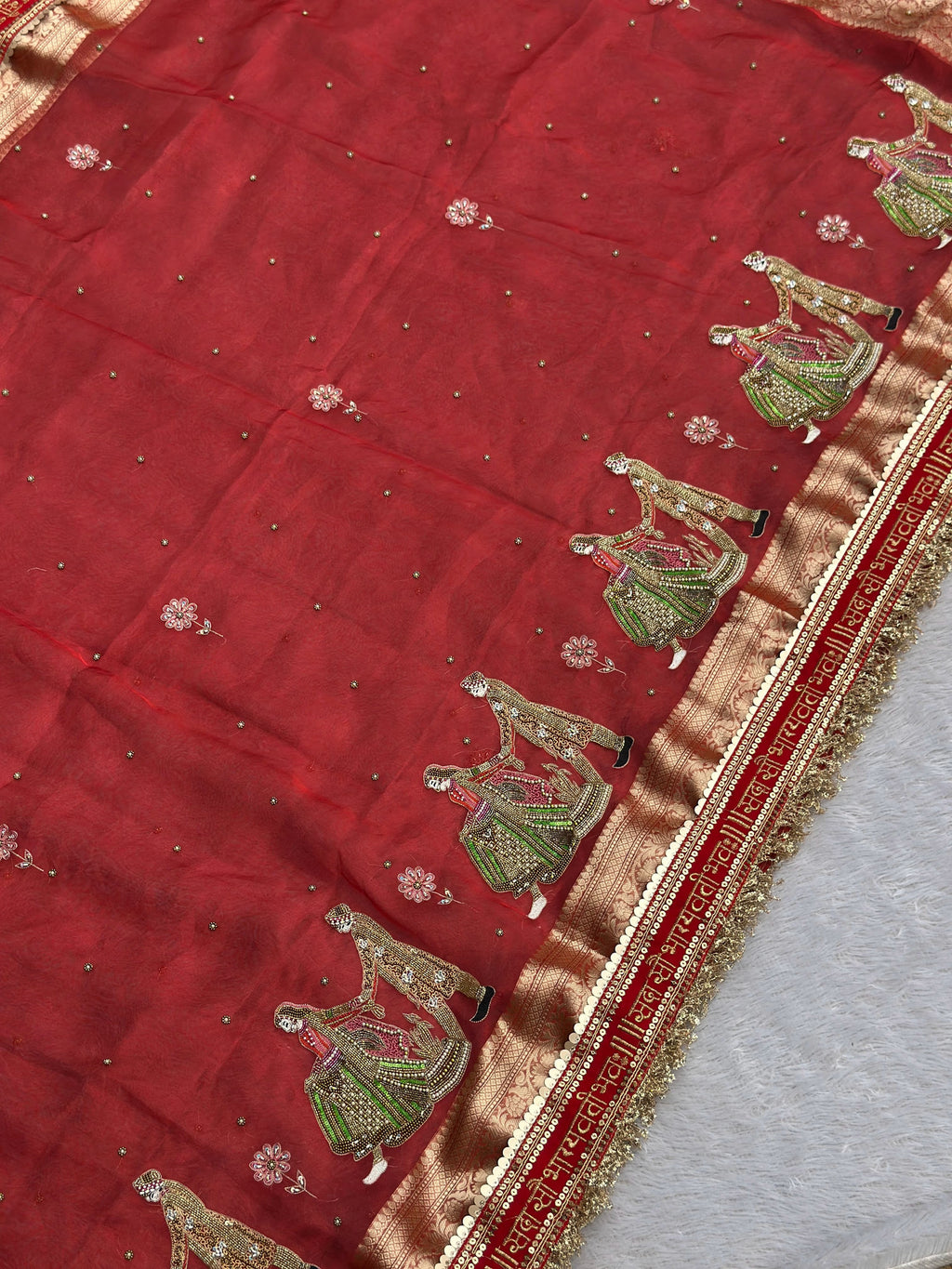 Vivah with Saubhagyavati Lace Red Banarasi Silk Saree - RV Couture 24