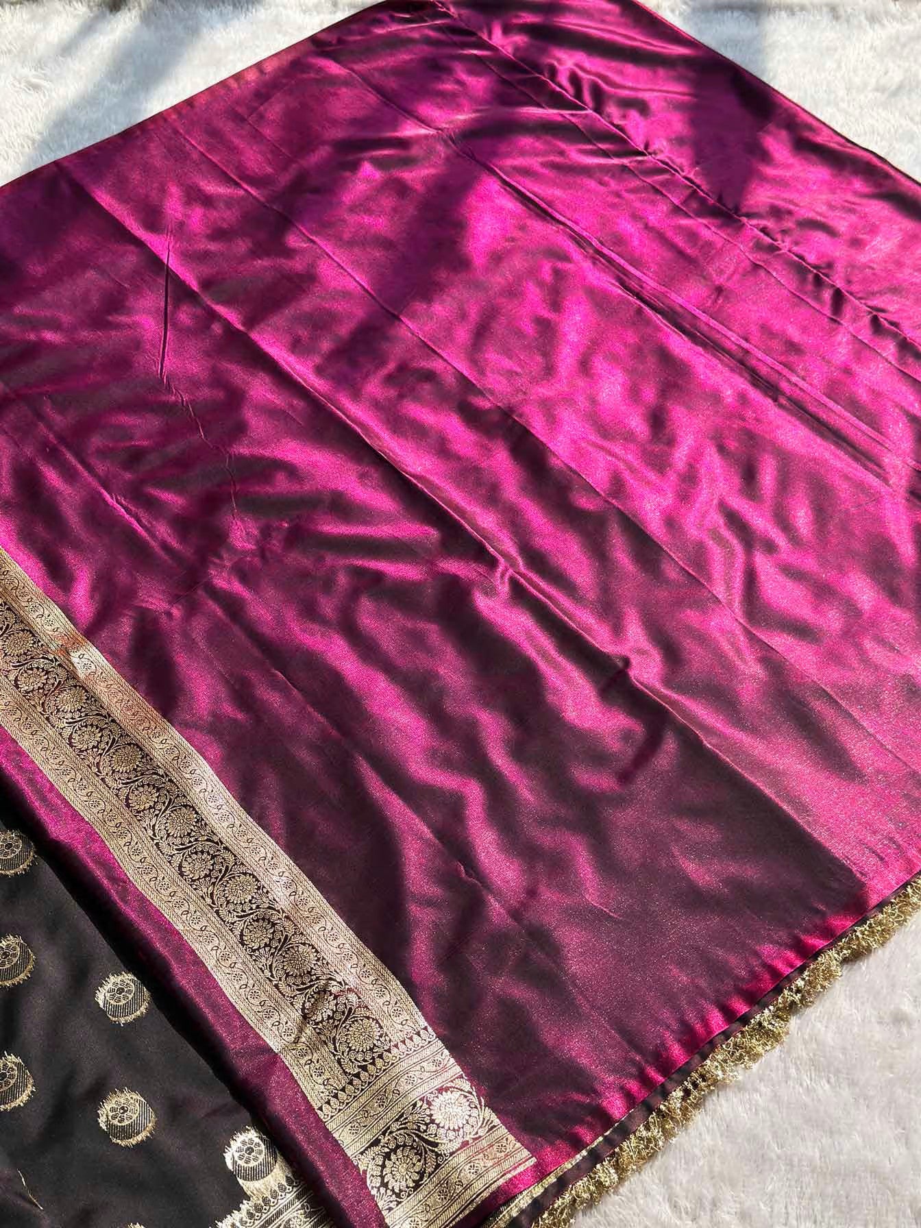 Chand Tara Magenta Banarasi Silk Saree - RV Couture 24