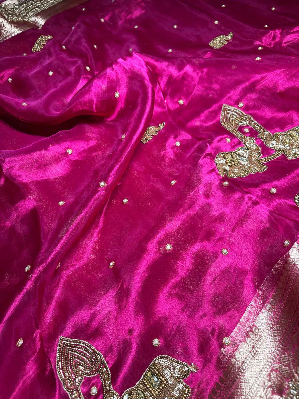Gajaratna Pink Banarasi Silk Saree - RV Couture 24