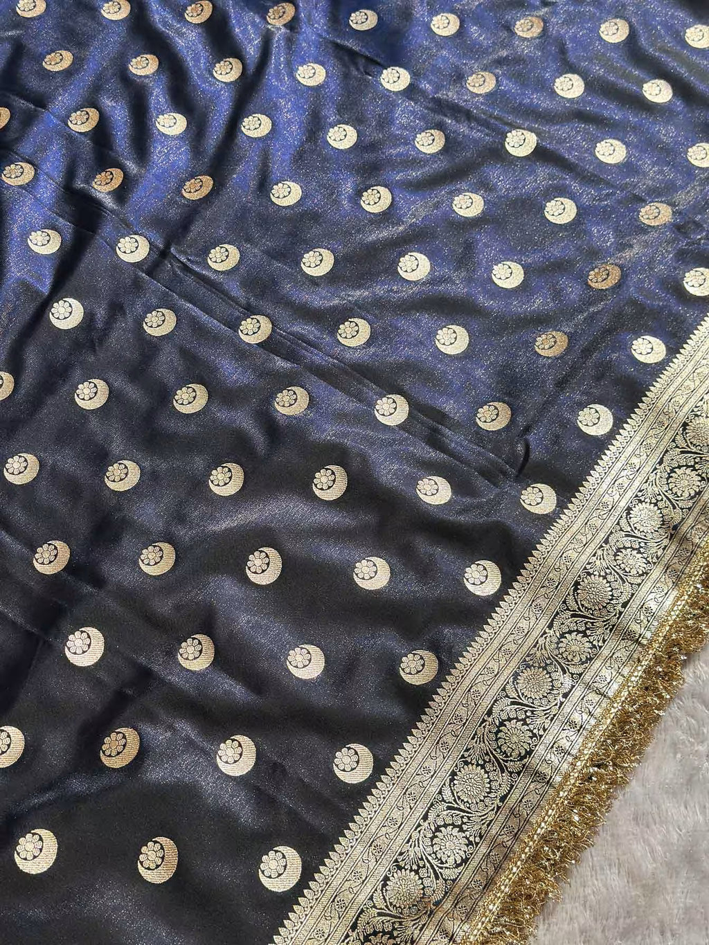 Chand Tara Royal Blue Banarasi Silk Saree - RV Couture 24
