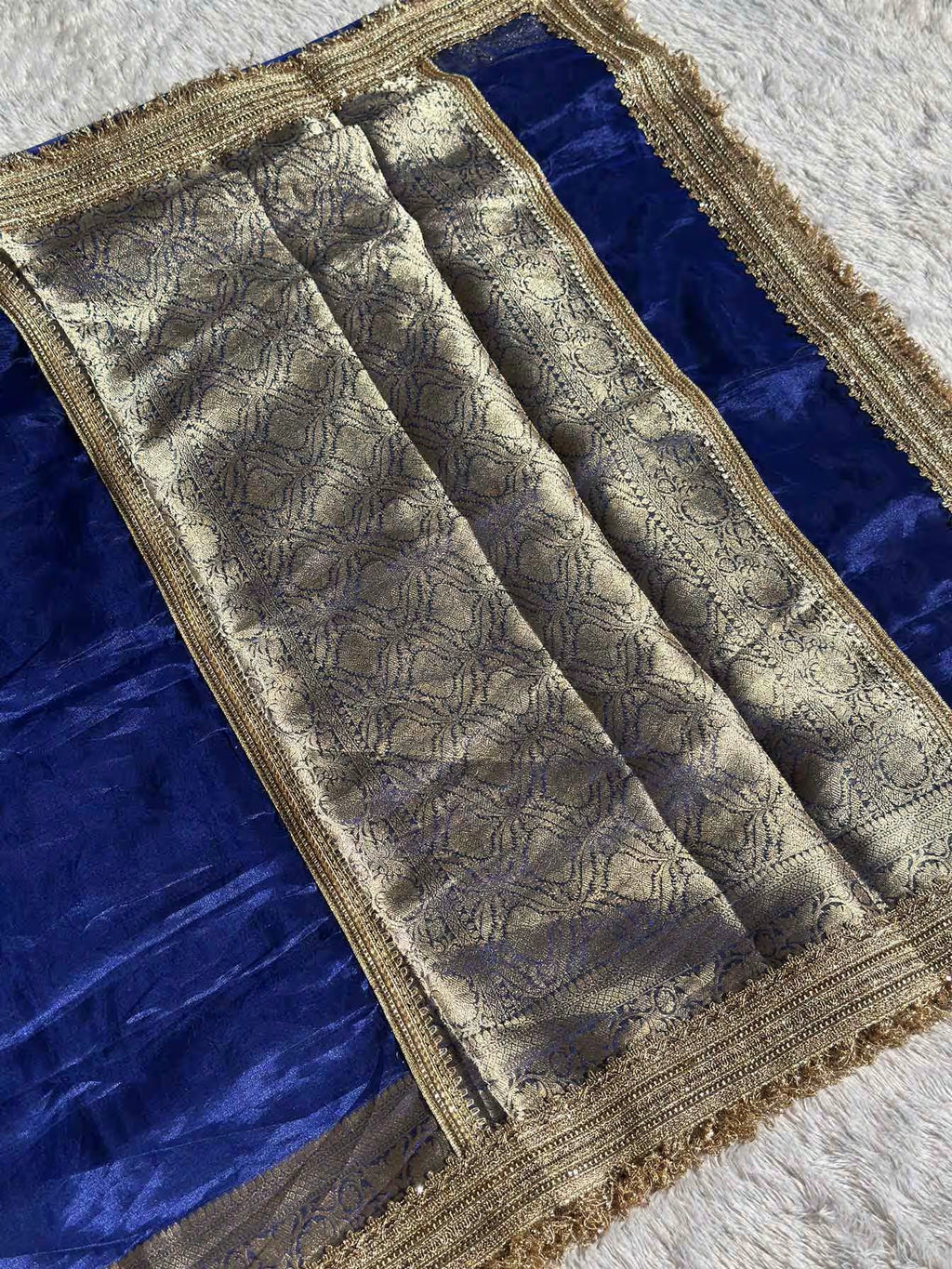 Paramparik Jari Royal Blue Banarasi Silk Saree - RV Couture 24
