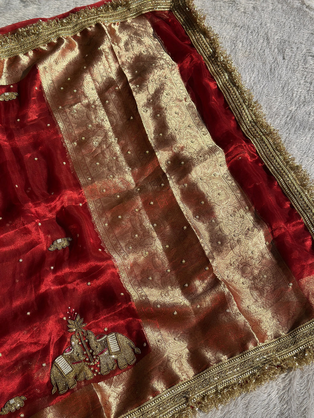 Suvarna Hatti Red Banarasi Silk Saree - RV Couture 24