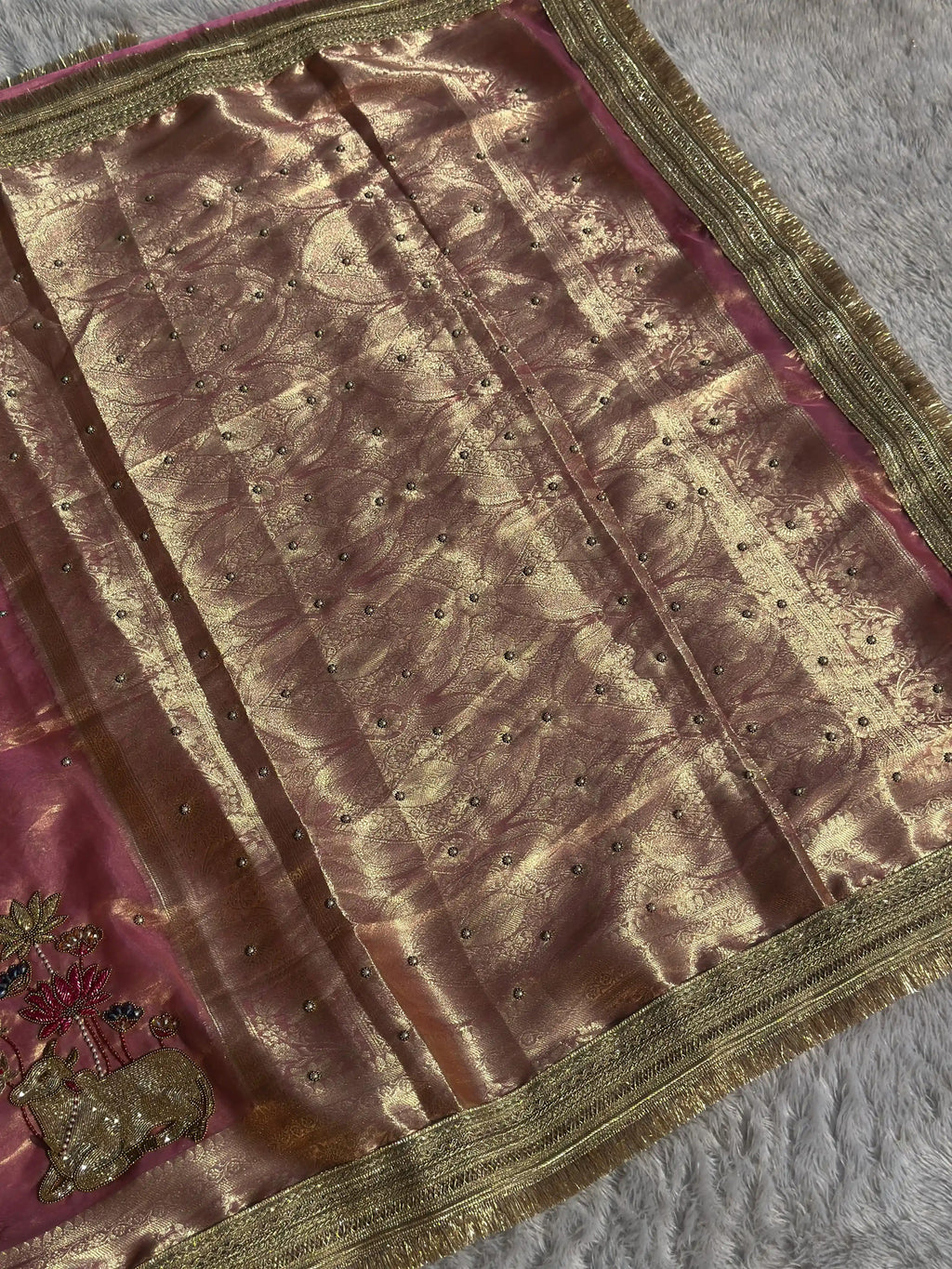 Nandi Pushpa Pink Banarasi Silk Saree - RV Couture 24