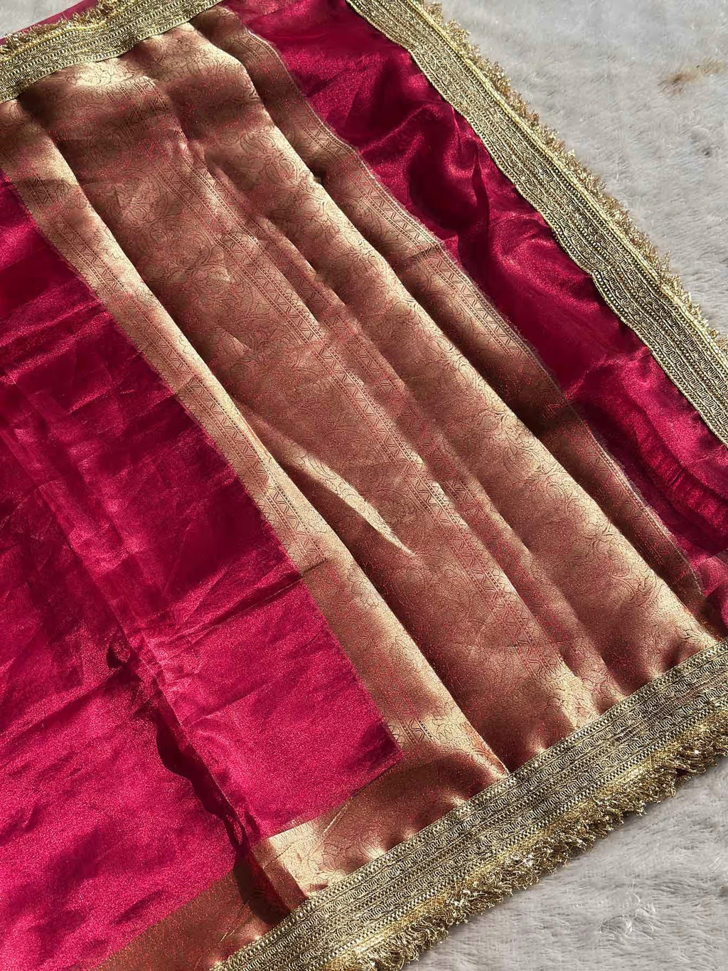 Paramparik Jari Pink Banarasi Silk Saree - RV Couture 24