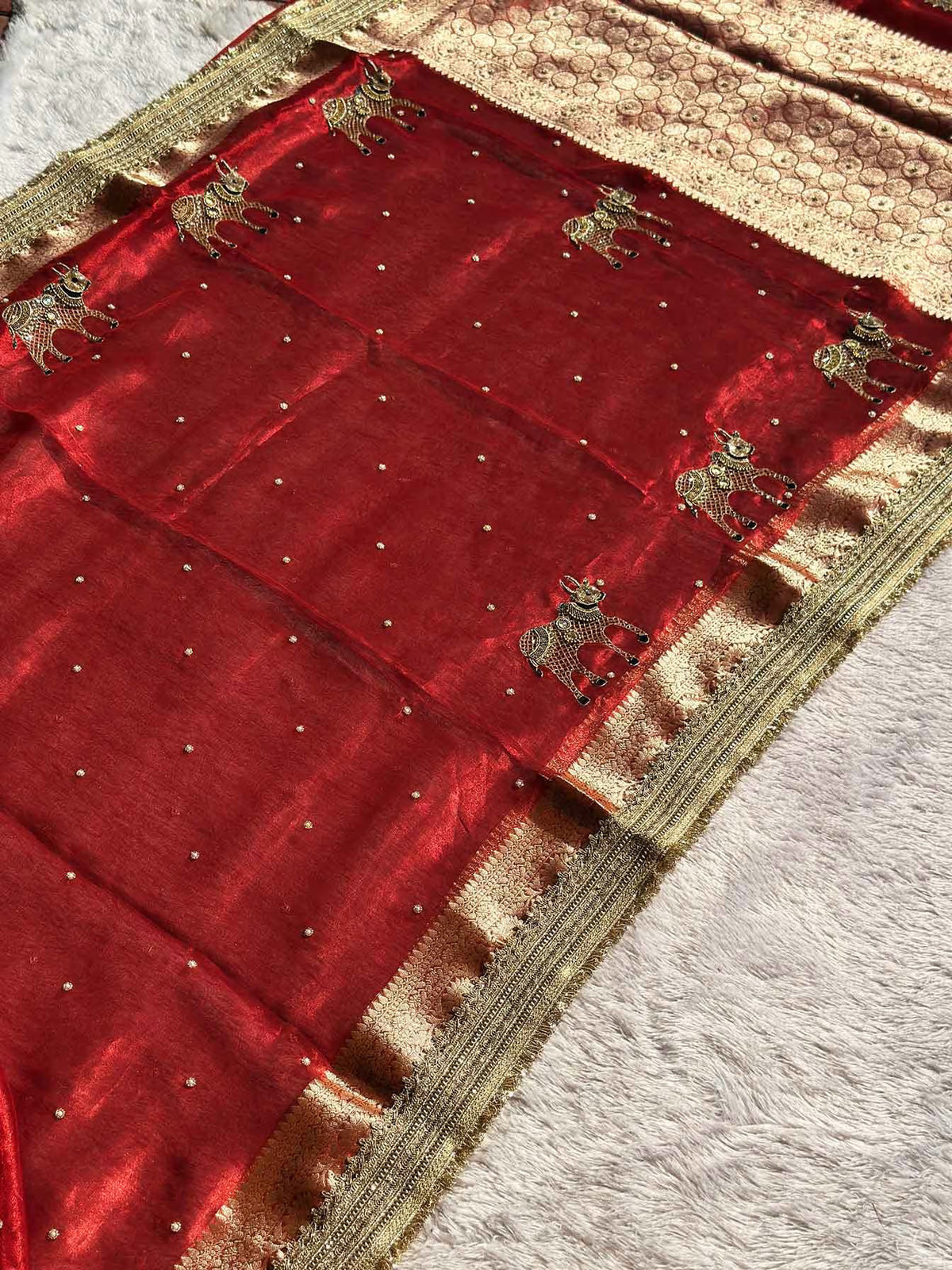 Nandi Alankarik Red Banarasi Silk Saree - RV Couture 24