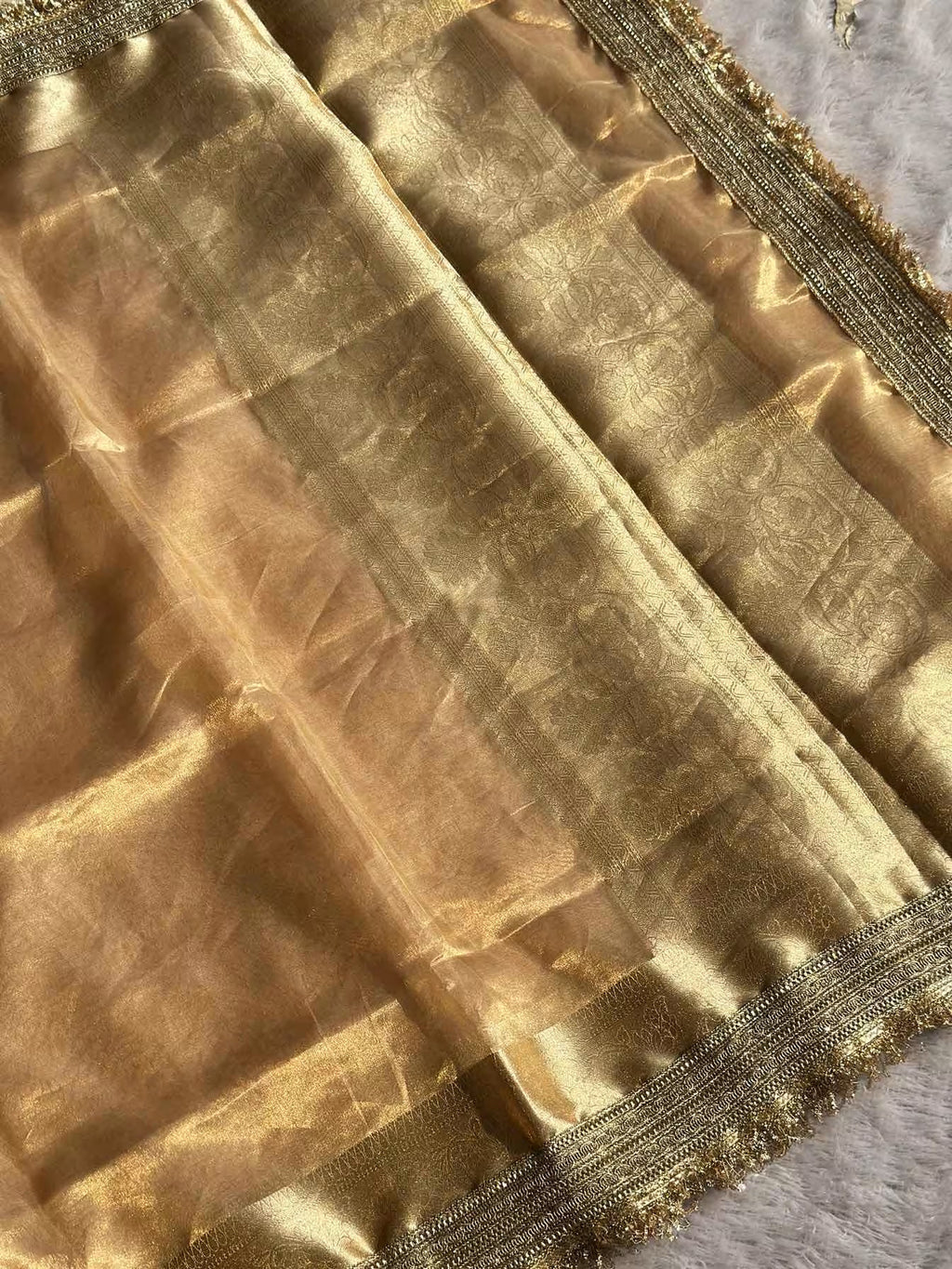 Paramparik Jari Golden Banarasi Silk Saree - RV Couture 24