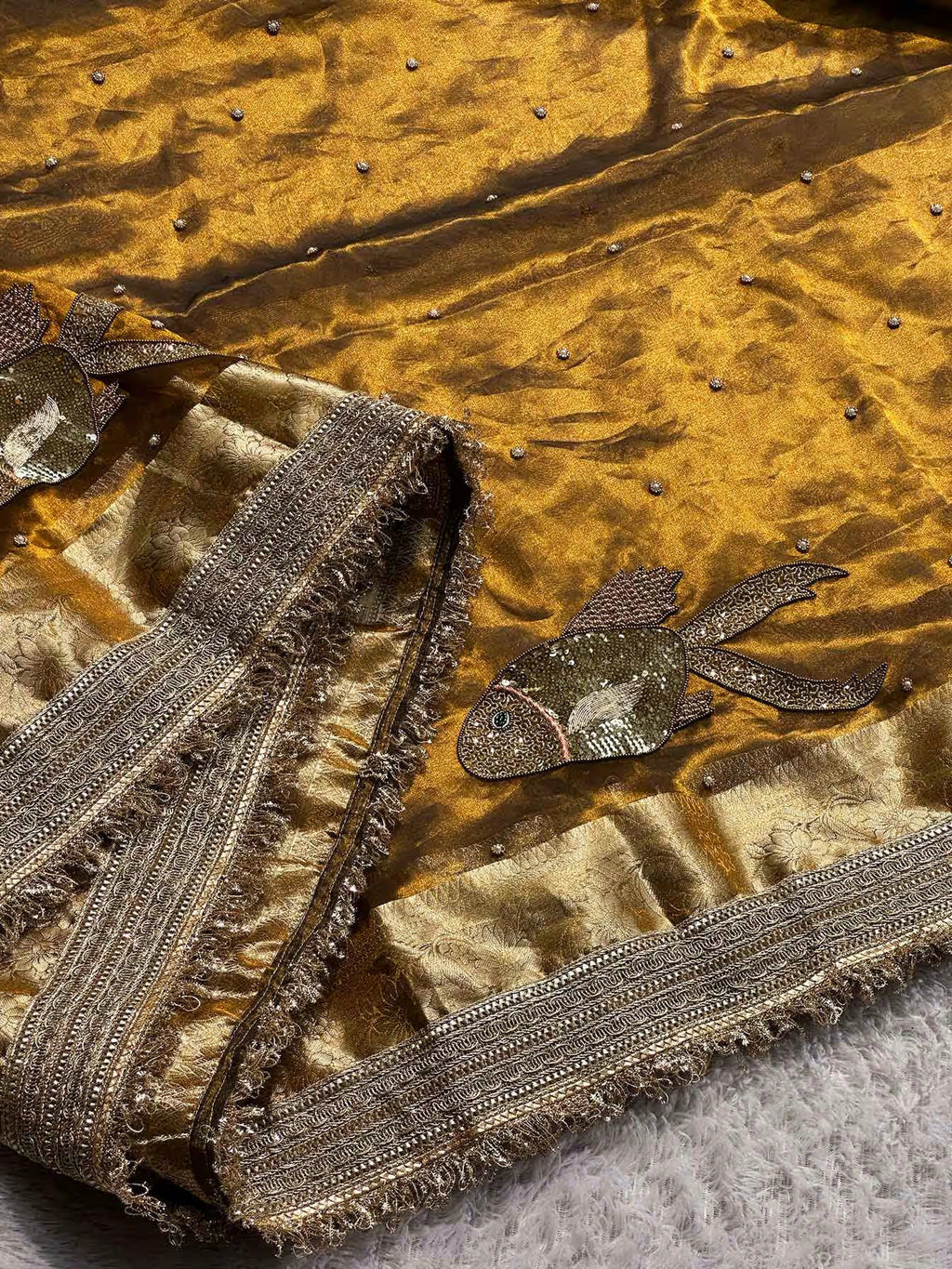 Matsya Rekha Mehendi Banarasi Silk Saree - RV Couture 24