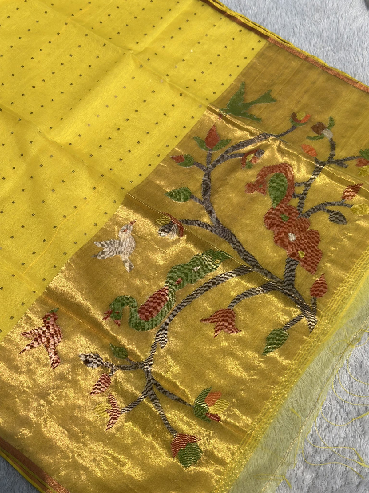 Golden yellow Jamdani saree with gold zari pallu and flowering vine