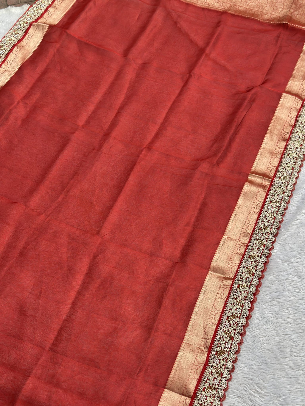 Bridal red tissue silk body with gold zari border, Saundarya saree