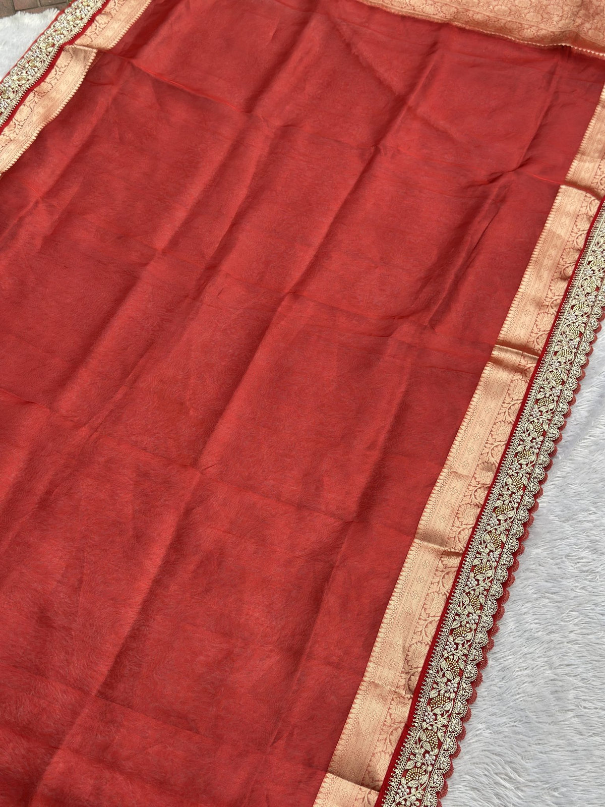 Bridal red tissue silk body with gold zari border, Saundarya saree